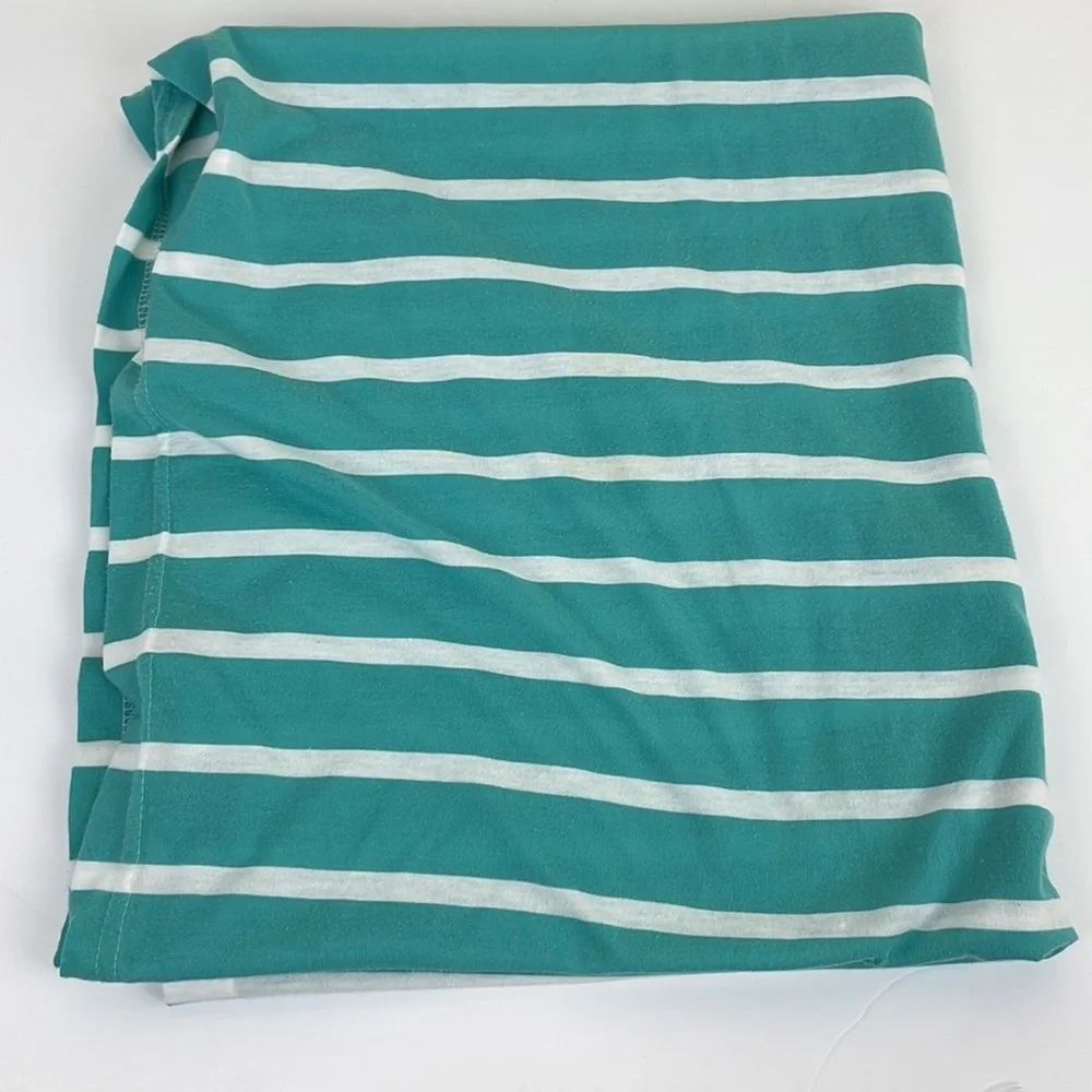 Itzy Ritzy infinity striped nursing/breastfeeding scarf🤱 - Picture 2 of 5